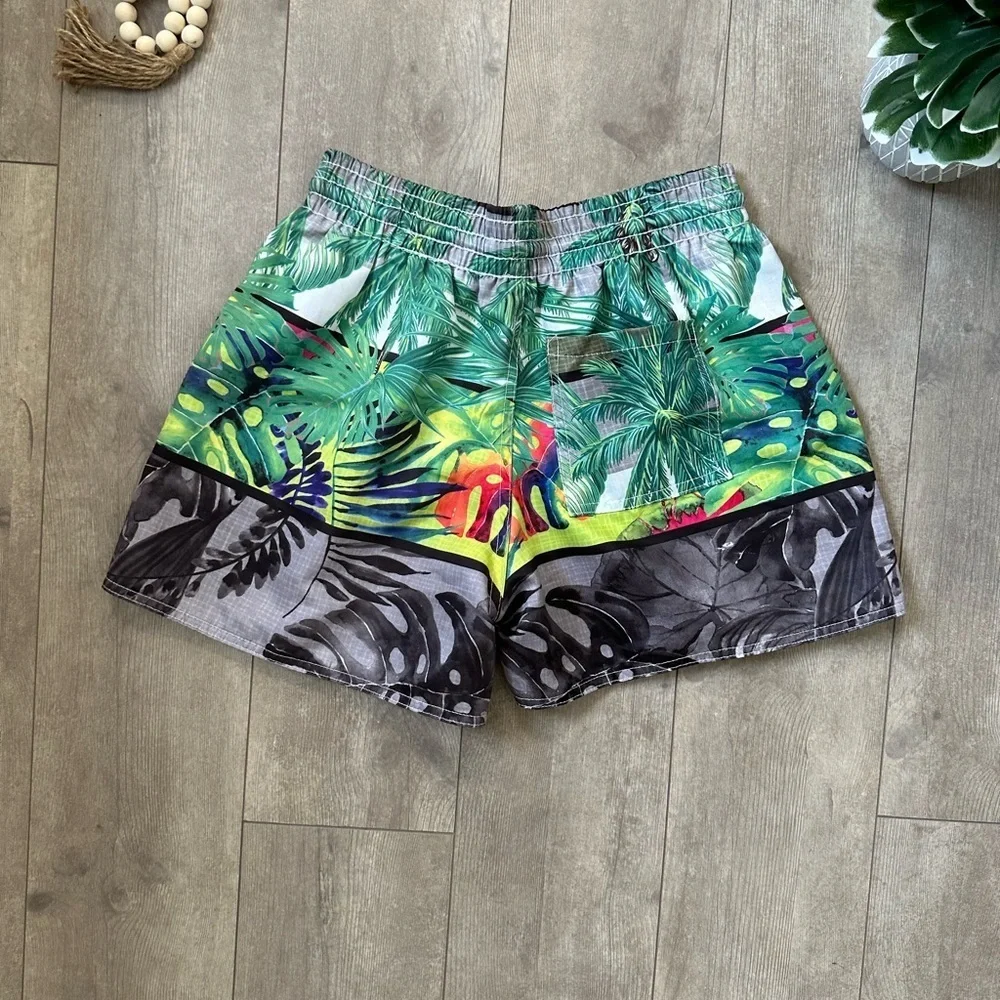 Boutique Tropical Print Boys Swim Trunks Shorts Vibrant Size XL Like New